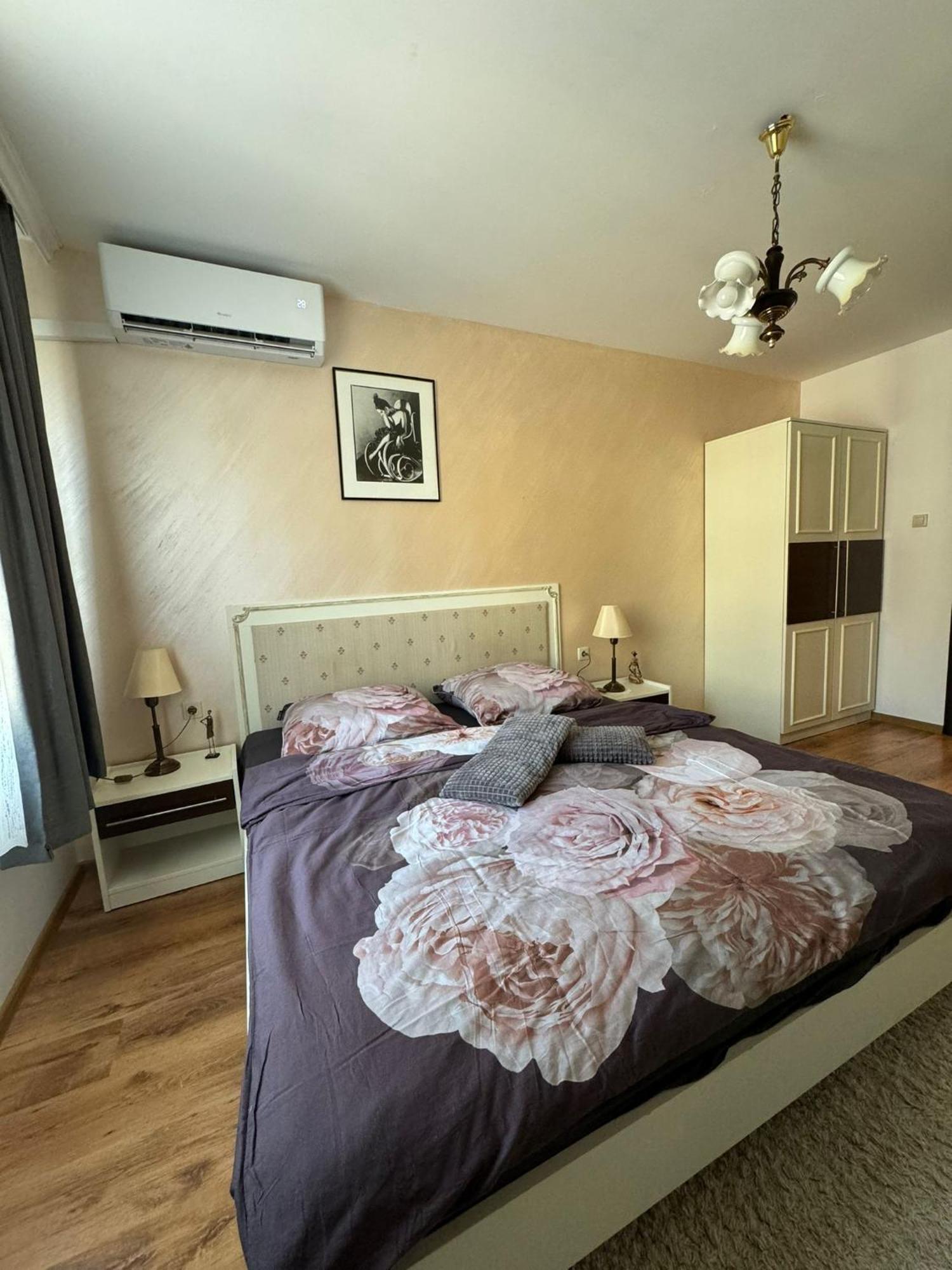 The Master And Margarita Apartment, Майстора И Маргарита, Two Bedroom Apartament Μπουργκάς Εξωτερικό φωτογραφία